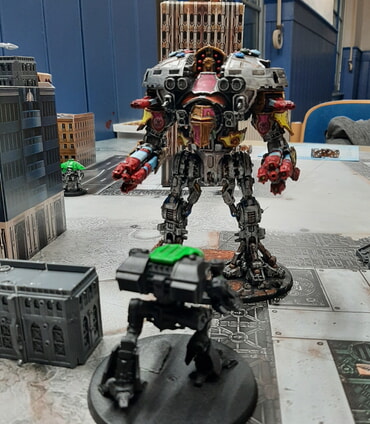 Warmaster vs. Warhound